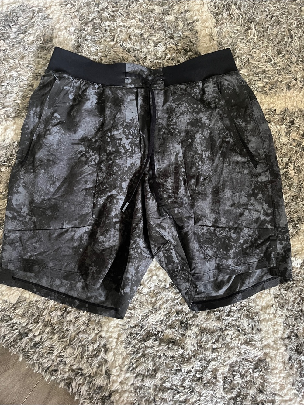 Lululemon Mens License to Train Short